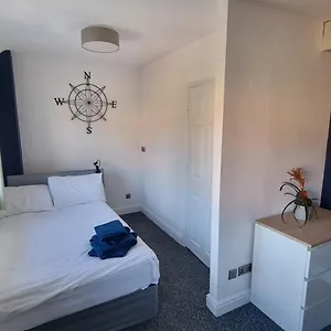 En With Kitchen Facilities Guest house Nottingham